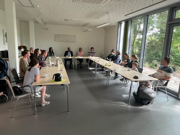 Bild - Familientreffen